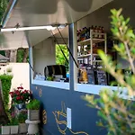 Captains Danube Houseboat - Bratislava