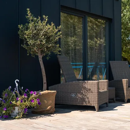 Апартаменты Captains Danube Houseboat - Братислава