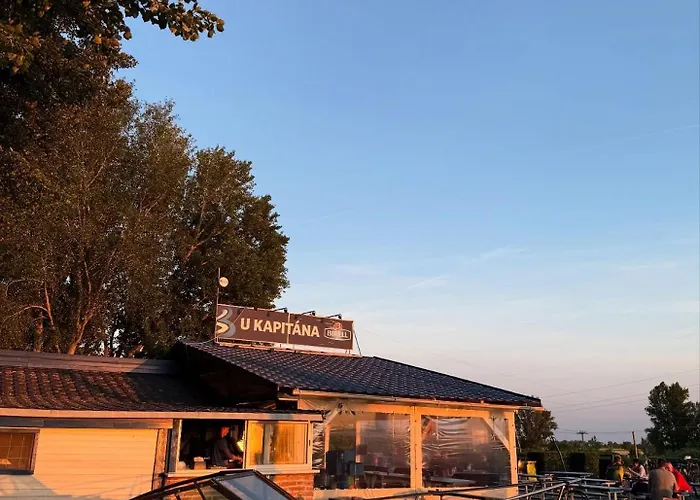 Captains Danube Houseboat -