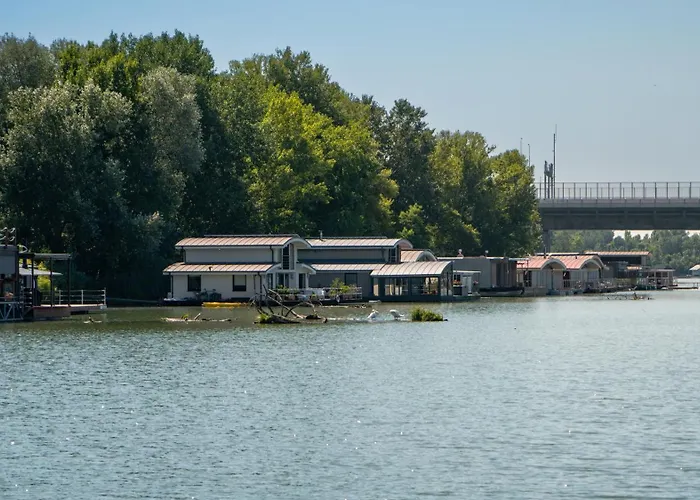 Captains Danube Houseboat - Apartamento *